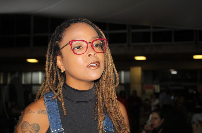  Professora, Bárbara Carine, aponta racismo em campanha do Conselho Regional de Medicina da Bahia