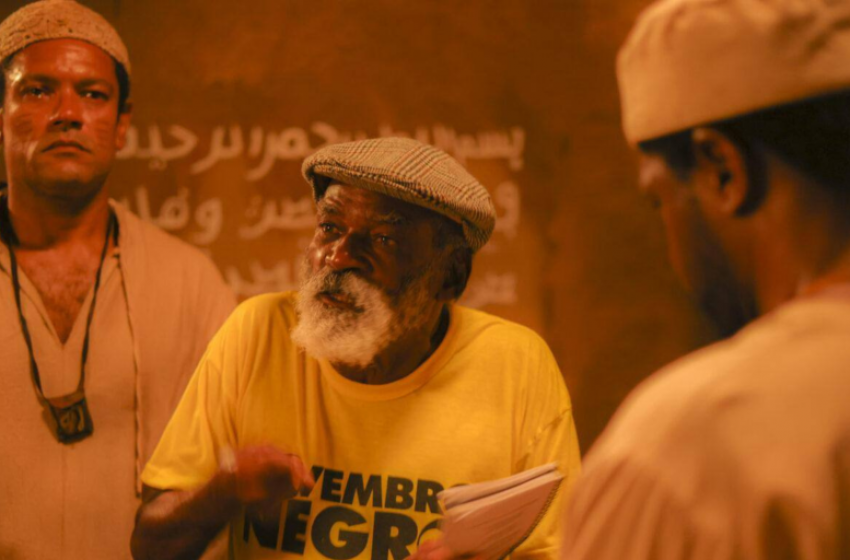 antonio-pitanga-e-homenageado-no-17o-encontro-de-cinema-negro-zozimo-bulbul