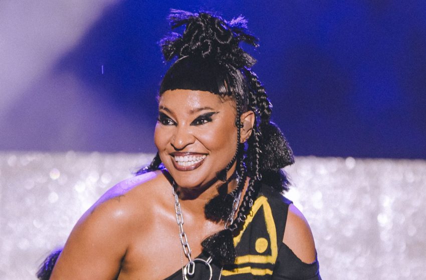 larissa-luz-no-afropunk:-um-espetaculo-visceral-de-musica-e-danca