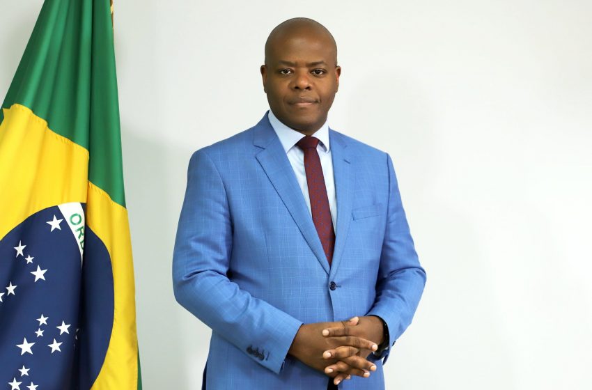 silvio-almeida-defende-mudancas-estruturais-contra-o-racismo-e-critica-individualismo-neoliberal