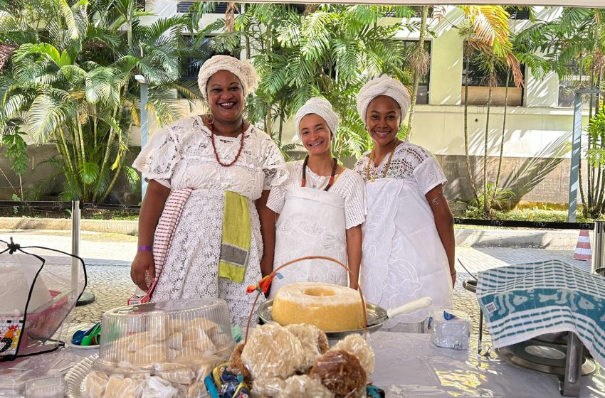 final-de-semana-celebra-o-dia-da-baiana-do-acaraje-com-festival-na-praca-maua