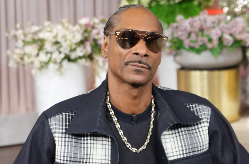 snoop-dogg-se-incomoda-com-criticas-sobre-show-na-posse-de-trump:-“ainda-sou-100%-negro”
