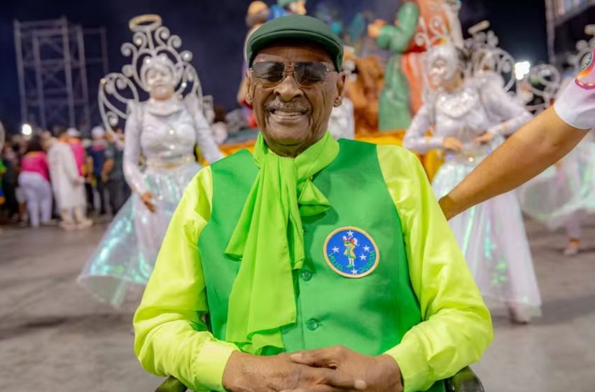 seo-carlao-do-peruche,-simbolo-do-carnaval-paulistano,-morre-aos-94-anos