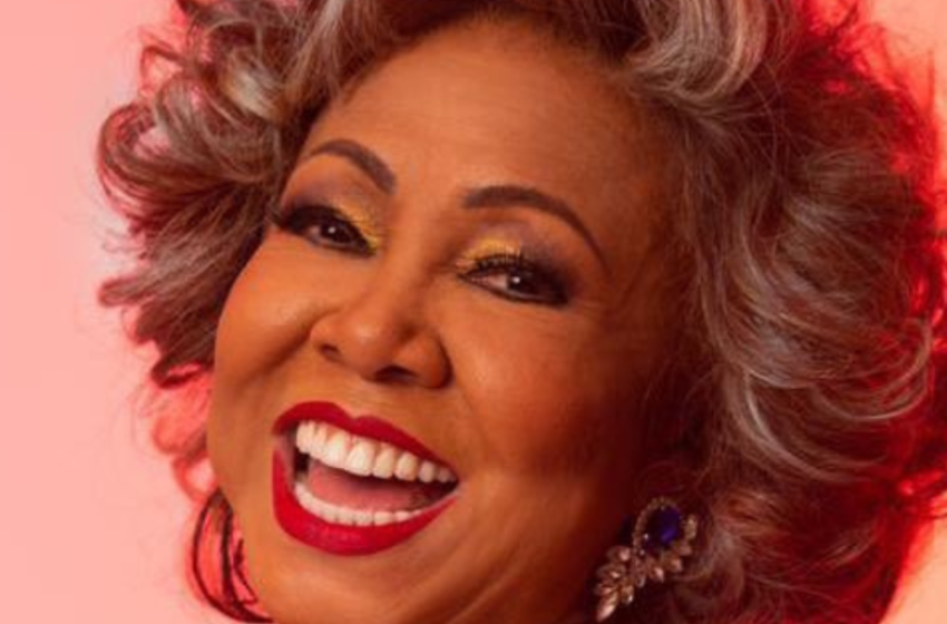  Alcione lança álbum com regravação de “Evidências” e show especial no Multishow