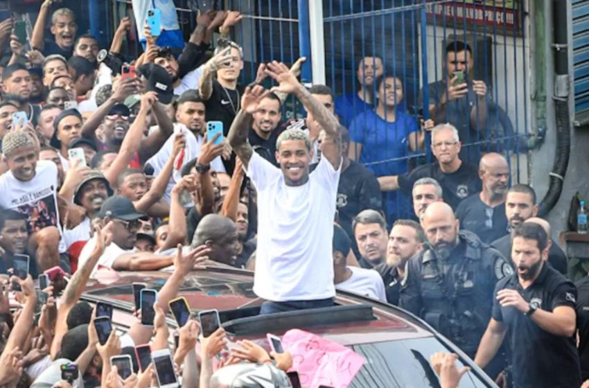 entre-becos-e-tribunais:-o-que-a-liberdade-de-poze-revela