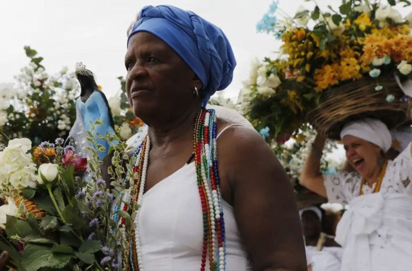 religioes-afro-crescem-300%:-estranha-mania-de-ter-fe-na-vida