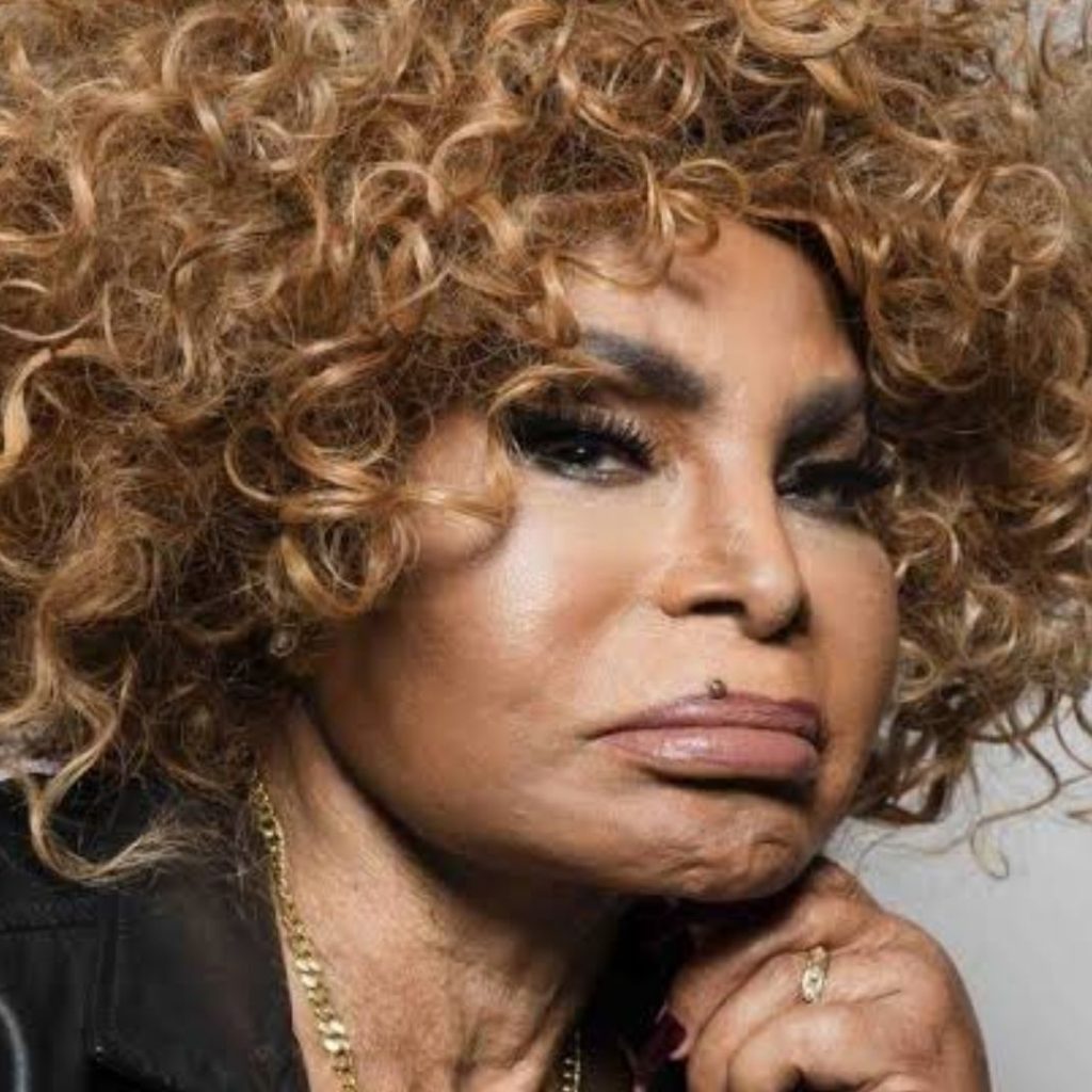 elza-soares,-a-mulher-que-cantou-pelas-mulheres